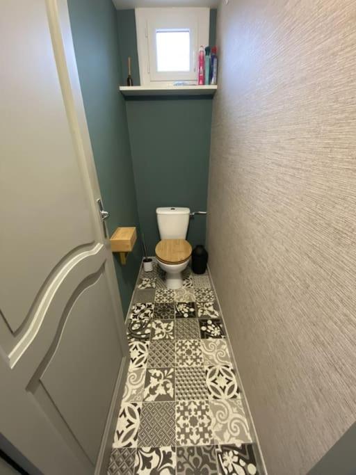 Appartement Tout Equipe 2 Chambres + Jardin Saix  Kültér fotó